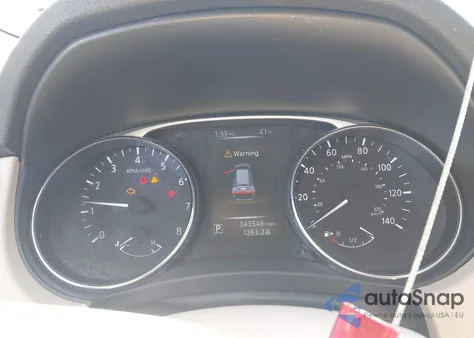 2014 Nissan Rogue Sv z USA, uszkodzony, nr VIN 5N1AT2MT8EC867854